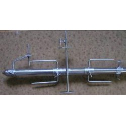Rozsdamentes acél nyárs minden tartozékával